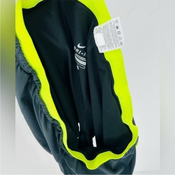 Nike Dri-Fit Running Shorts Womens Large Black Green Lined Athletic Jogging - Picture 4 of 5